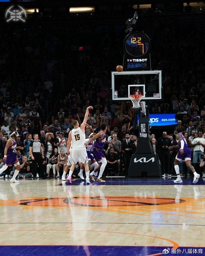 约基奇三双助掘金三杀太阳创历史三双纪录