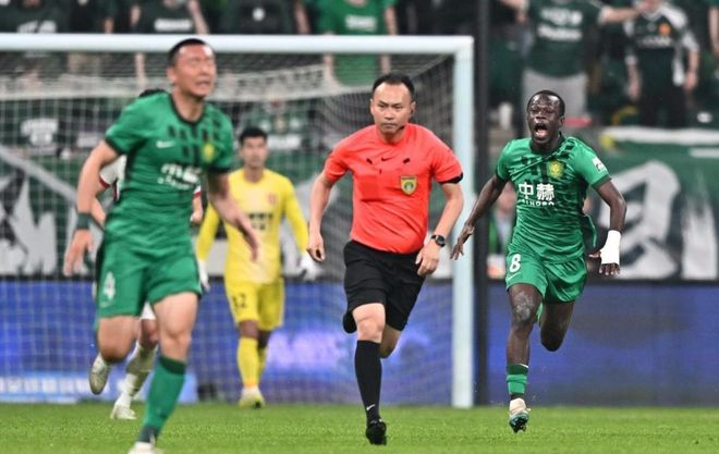 国安俱乐部就中超焦点战争议判罚向足协申诉